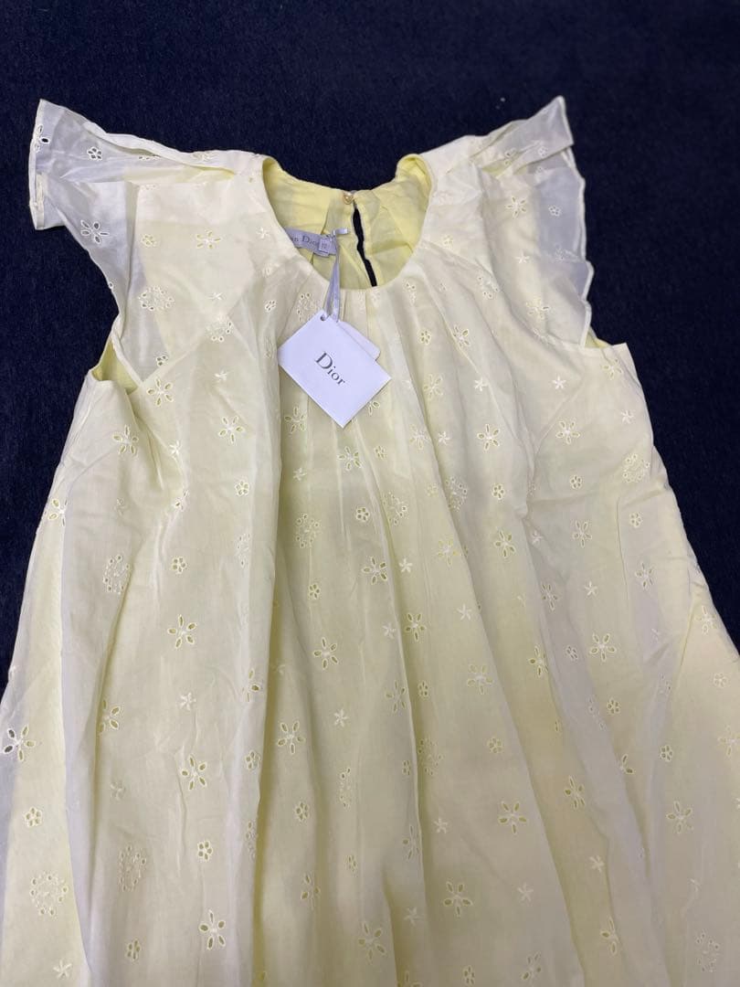 未使用　タグ付き　クリスチャンディオール　ワンピース　150cm 半袖