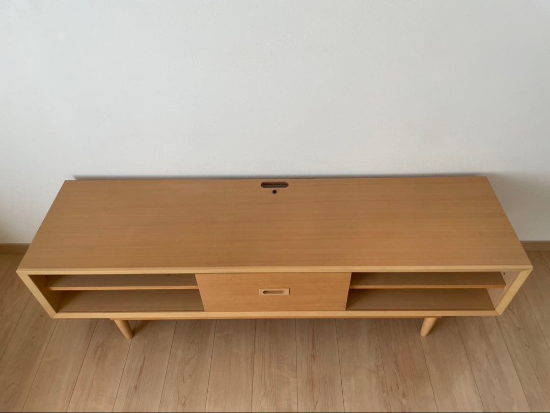 カリモク60 ローボード　日本製　TV台　テレビ台　テレビボード