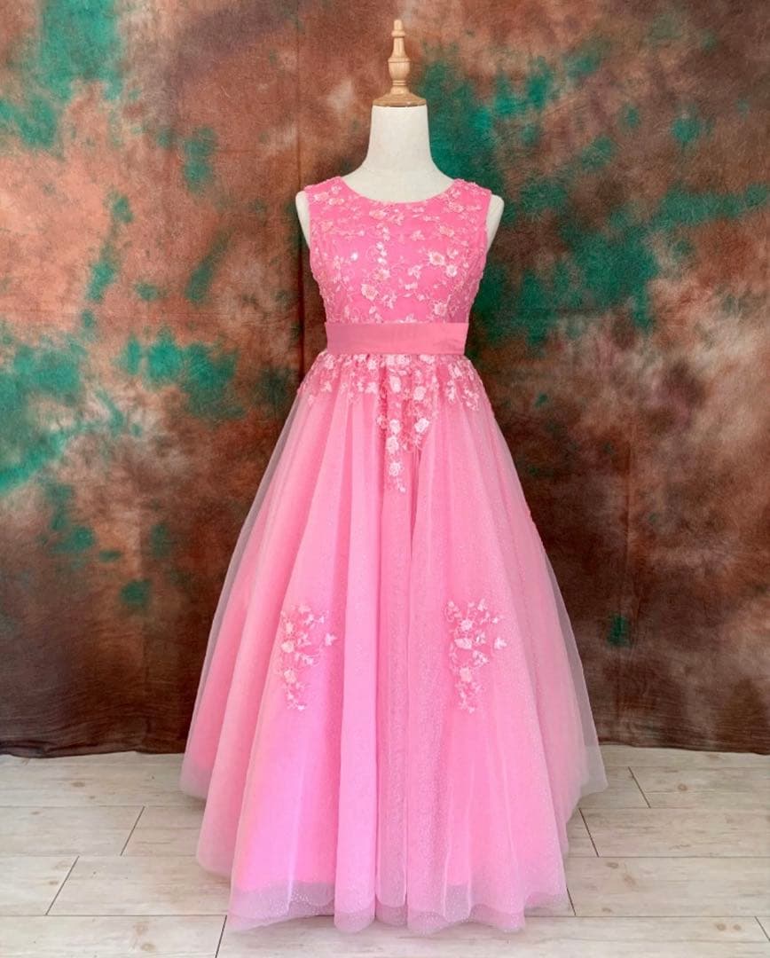 Weidi weddingオーダーメイドドレス　コンクール・コンサート