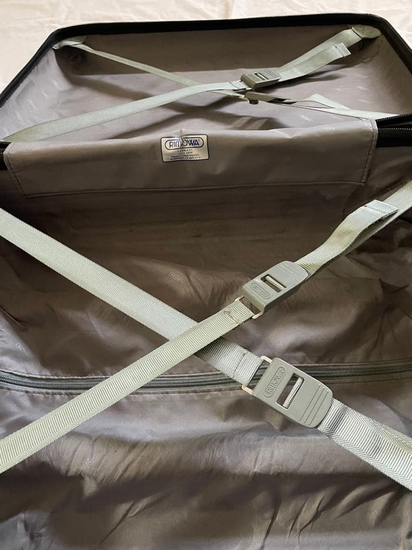 RIMOWA リモワスーツケース　サルサ2輪スーツケース機内持ち込みTSAロック