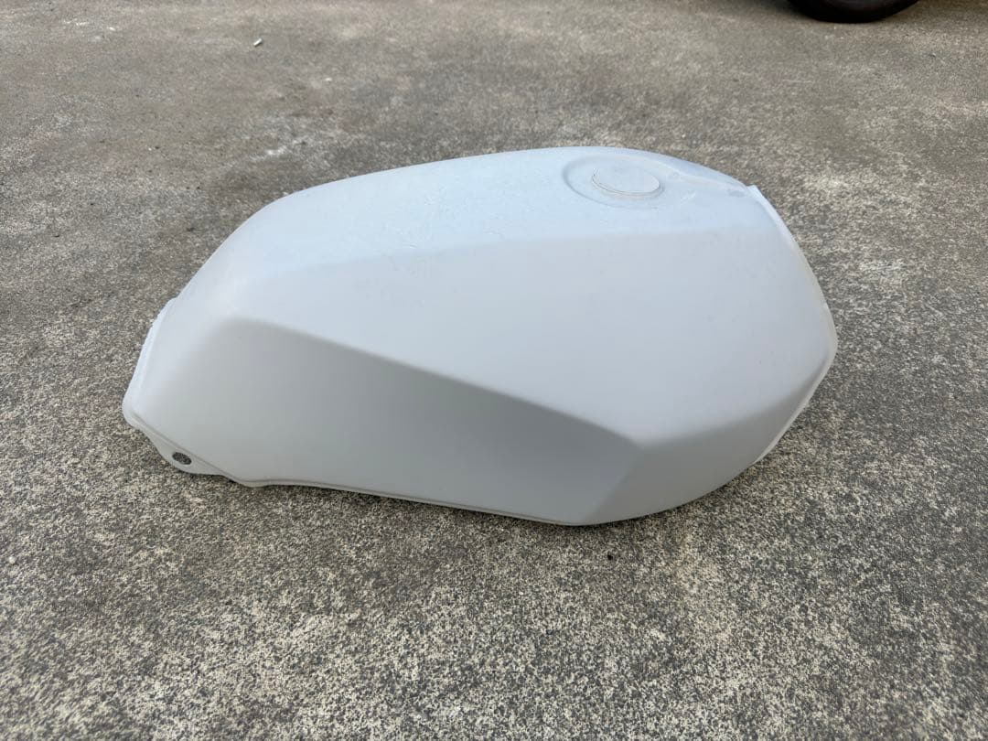 CBX400F 外装セット 塗装ベース BEETフェンダー アウトバーンテール