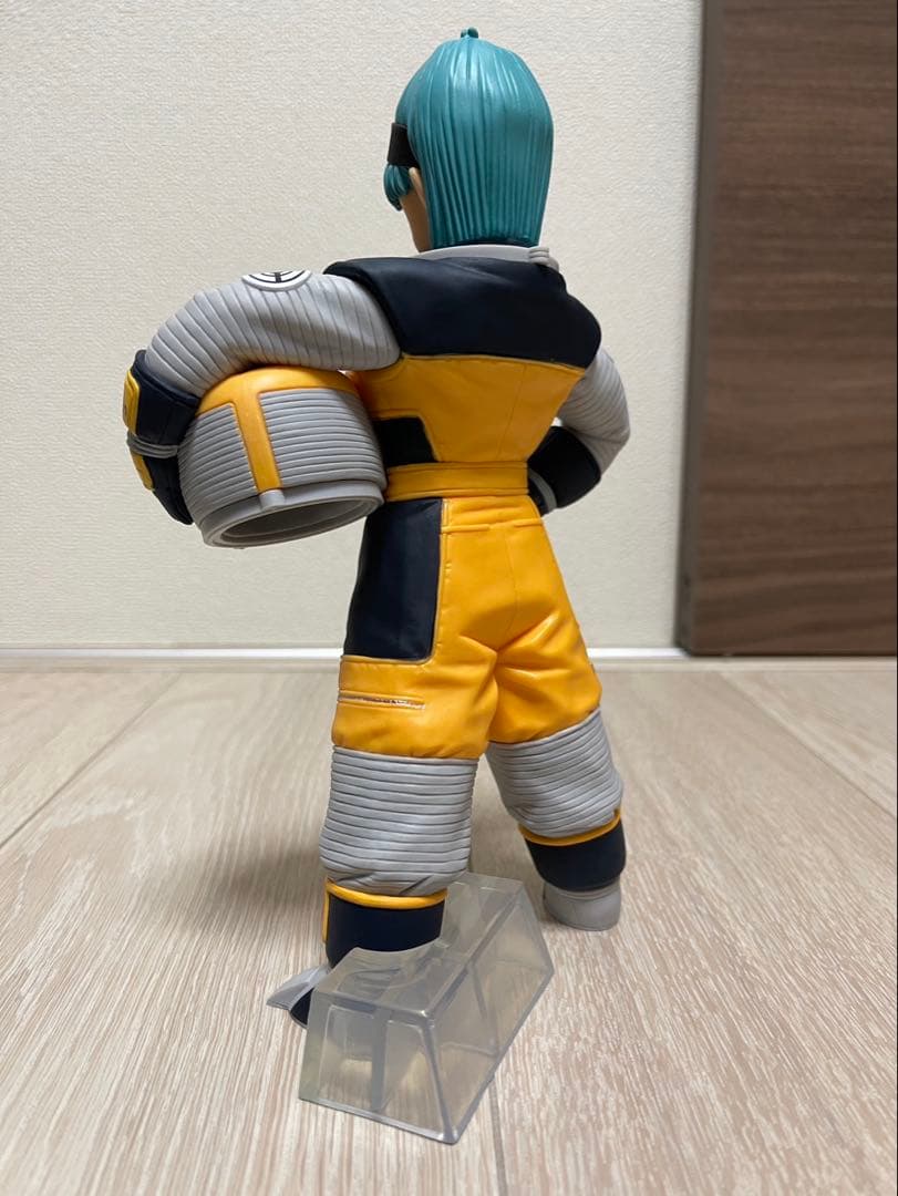 ドラゴンボール 一番くじ ブルマ トランクス 2体セット