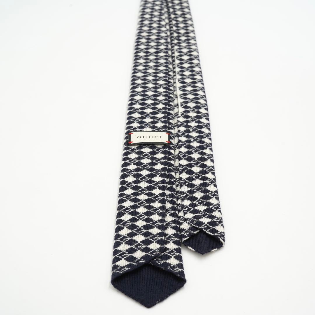 ✨新品未使用品✨　GUCCI ナロータイ　ネクタイ　GG 格子柄　ニット　ウール
