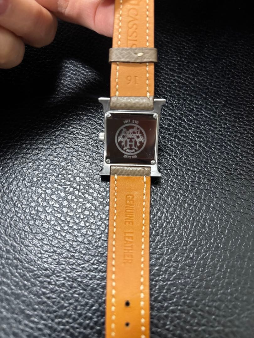 HERMES エルメス　Hウォッチ　ダイヤベゼル