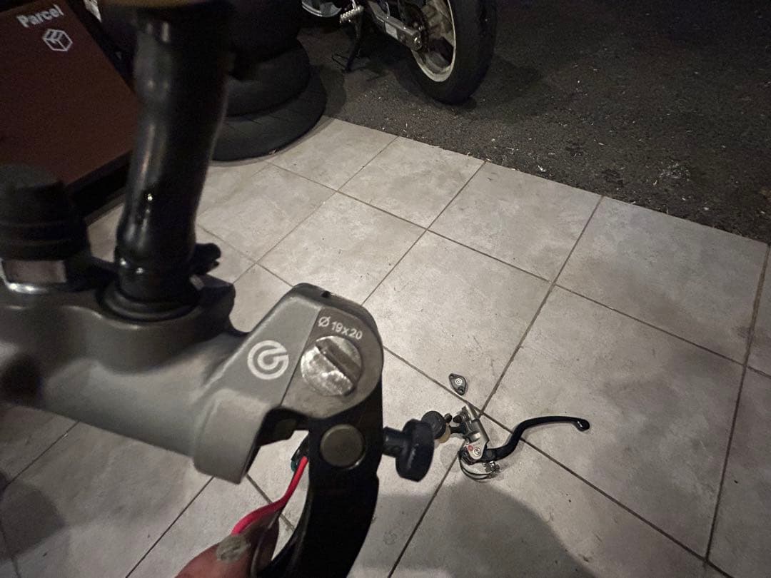 ブレンボ　ラジアルマスター　左右セット　機械式スイッチ付き