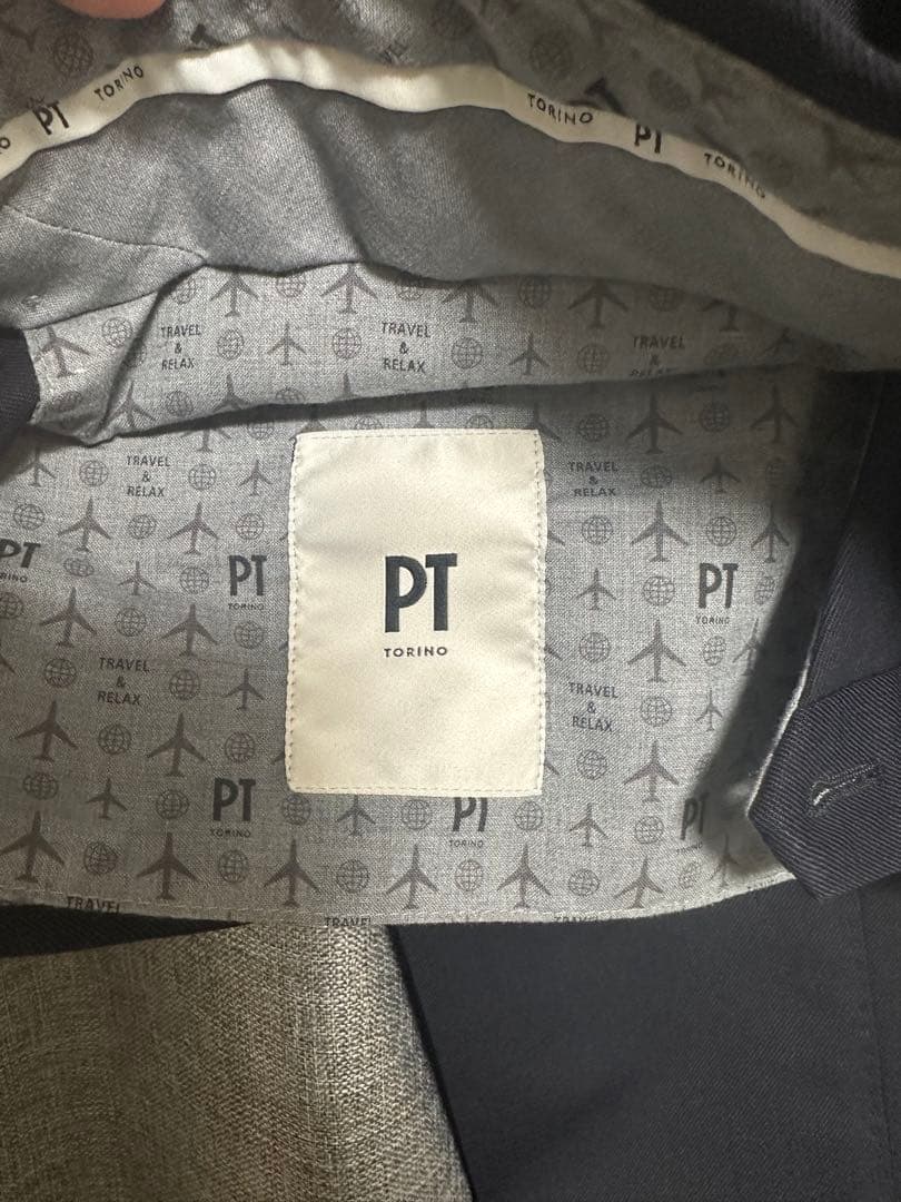 PT トリノ スーパースリムフィット スラックス ネイビー