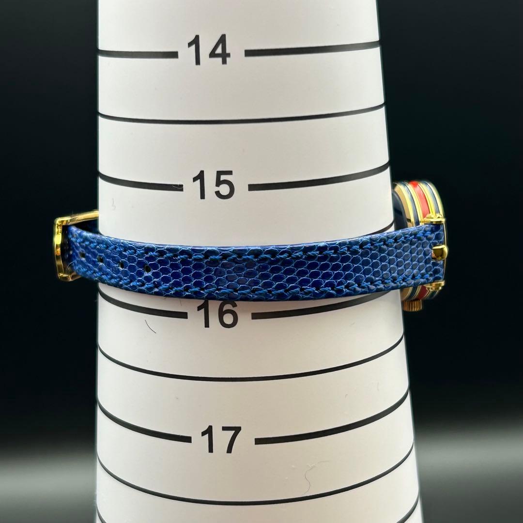 美品 GUCCI シェリーライン 青ベゼル クォーツ 電池交換済 腕時計 箱付