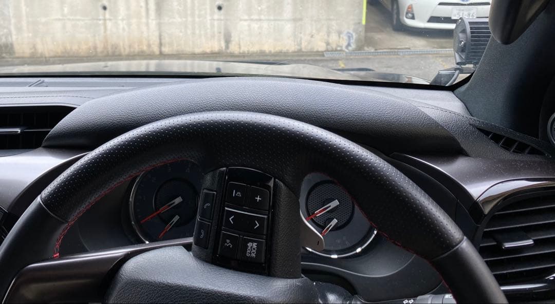 ハイラックス(gun125)用ボンネットライトステー　(ワイド新型) type