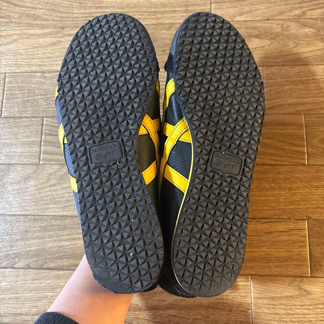 Onitsuka Tiger 黒/黄 スニーカー