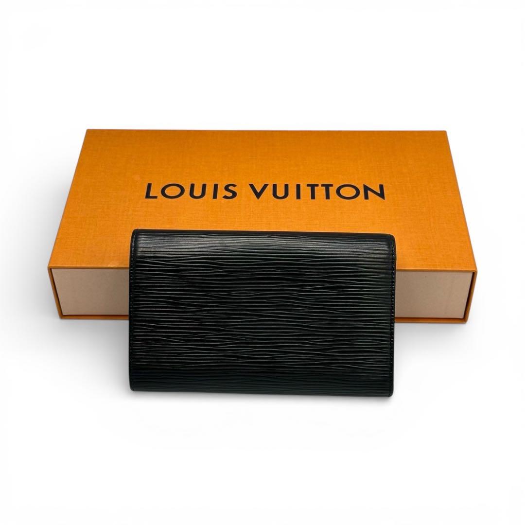 【極美品】ルイヴィトン エピ ブラック 黒 二つ折り財布 トレゾール コンパクト