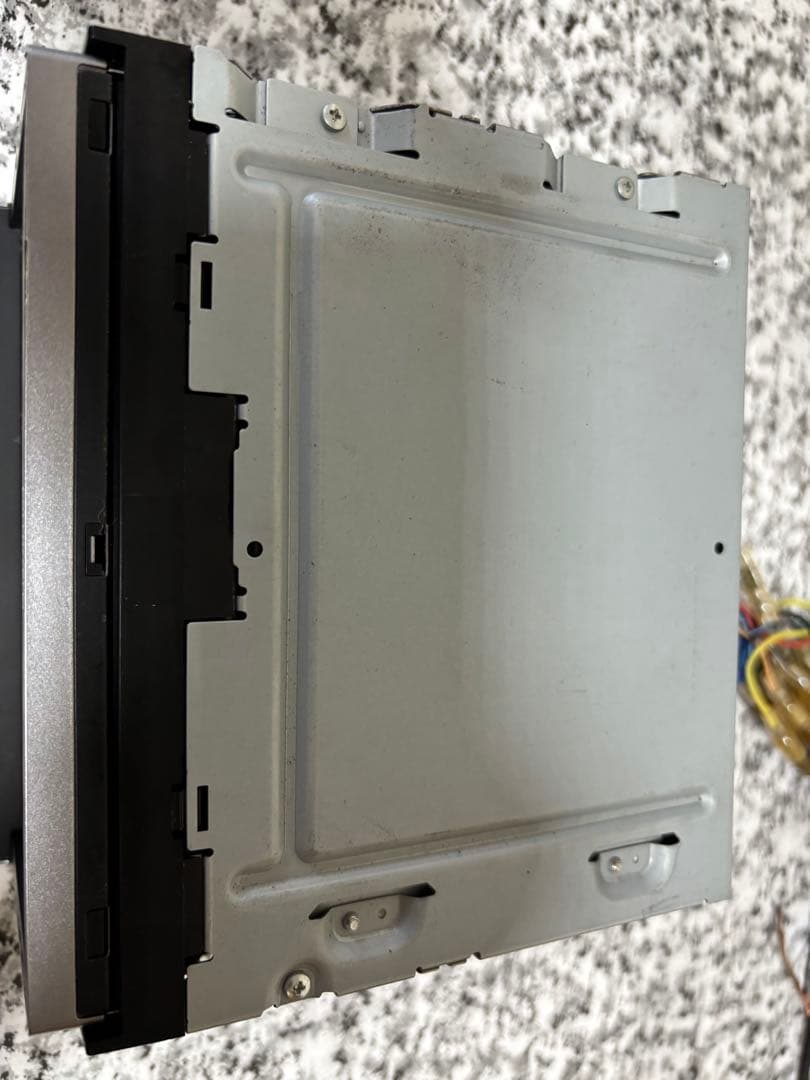 カロッツェリアAVIC-MRZ009 DVD/CD/TV/BLUETOOTH