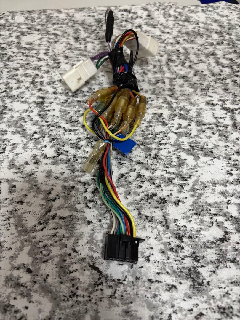 カロッツェリアAVIC-MRZ009 DVD/CD/TV/BLUETOOTH