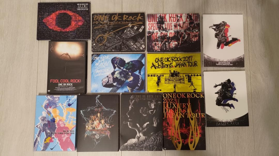 今だけ大幅値下げ【ONE OK ROCK（ワンオク） DVD】１２枚セット