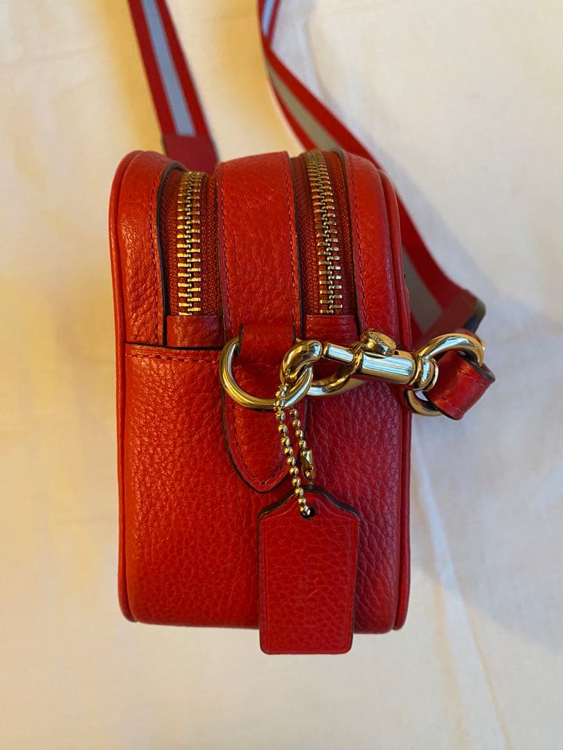 COACH レッド ショルダーバッグ