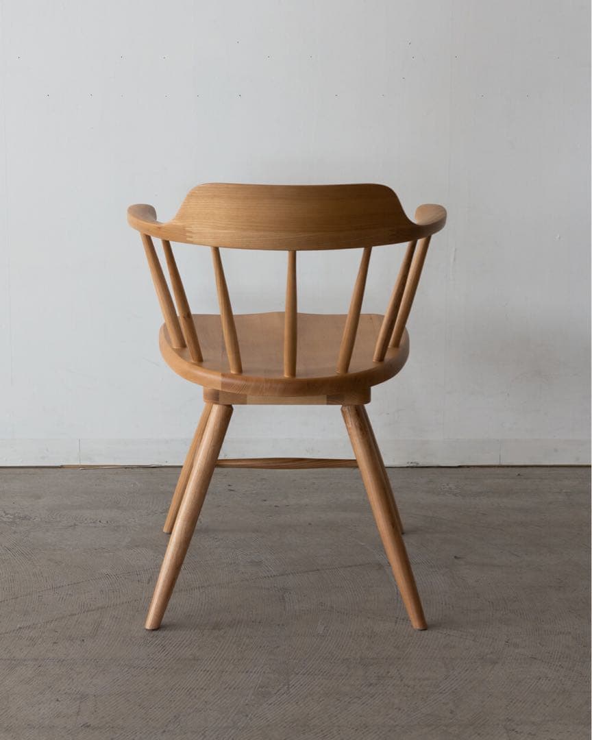 くろ　ウィンザーチェア　回転チェア　アッシュ材