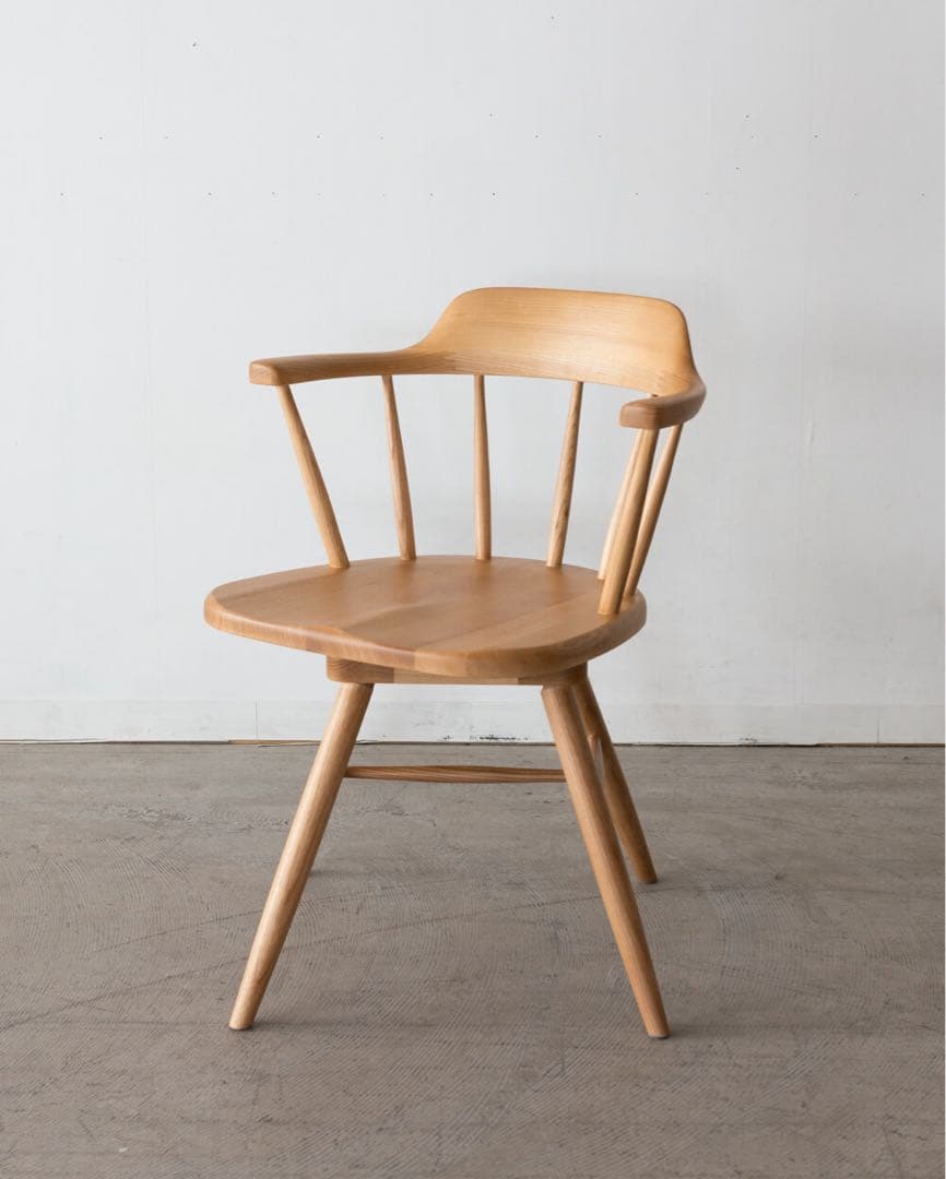 くろ　ウィンザーチェア　回転チェア　アッシュ材