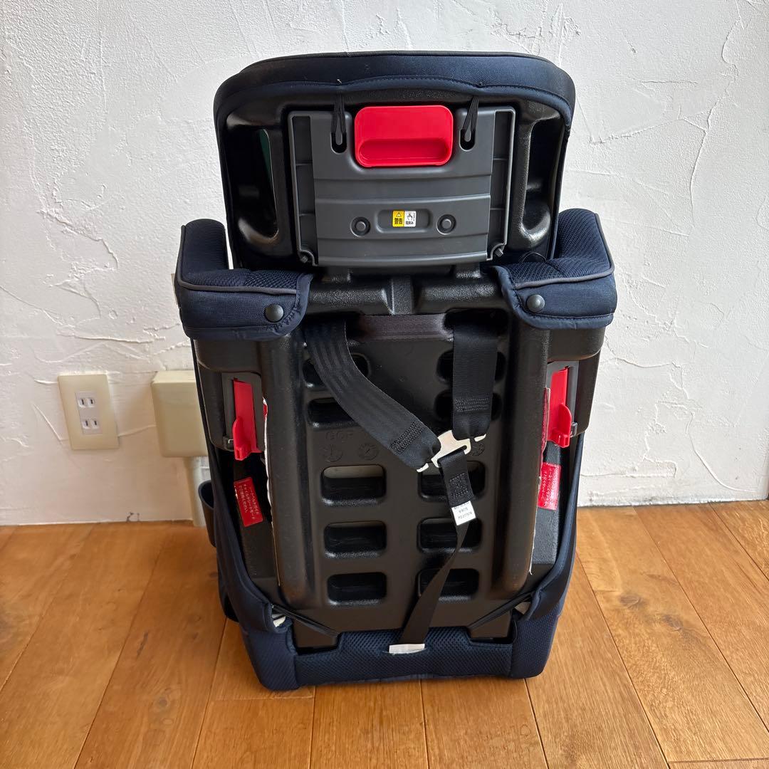 【今だけ価格】 アップリカ エアグルーヴ AD ジュニアシート 1〜11才☆