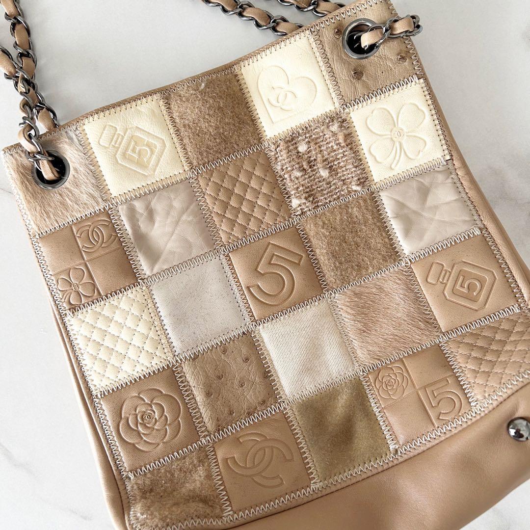 シャネル チェーンバッグ