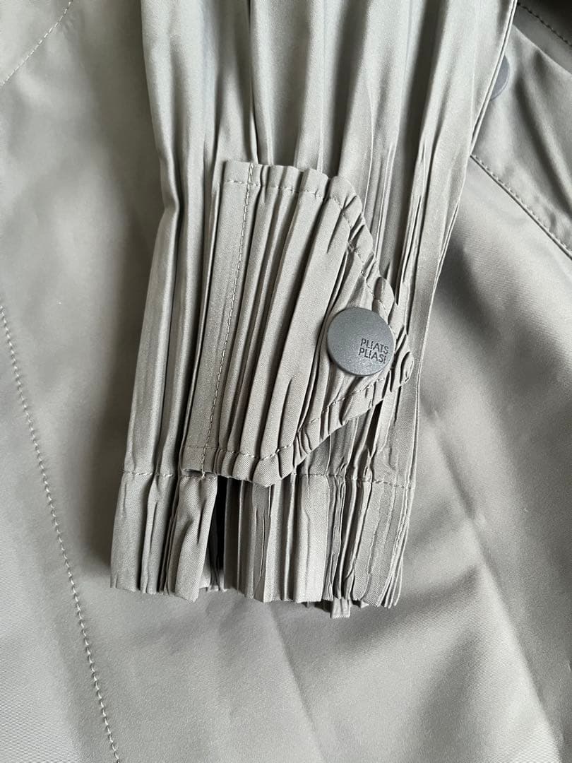 プリーツプリーズ　ロングコート