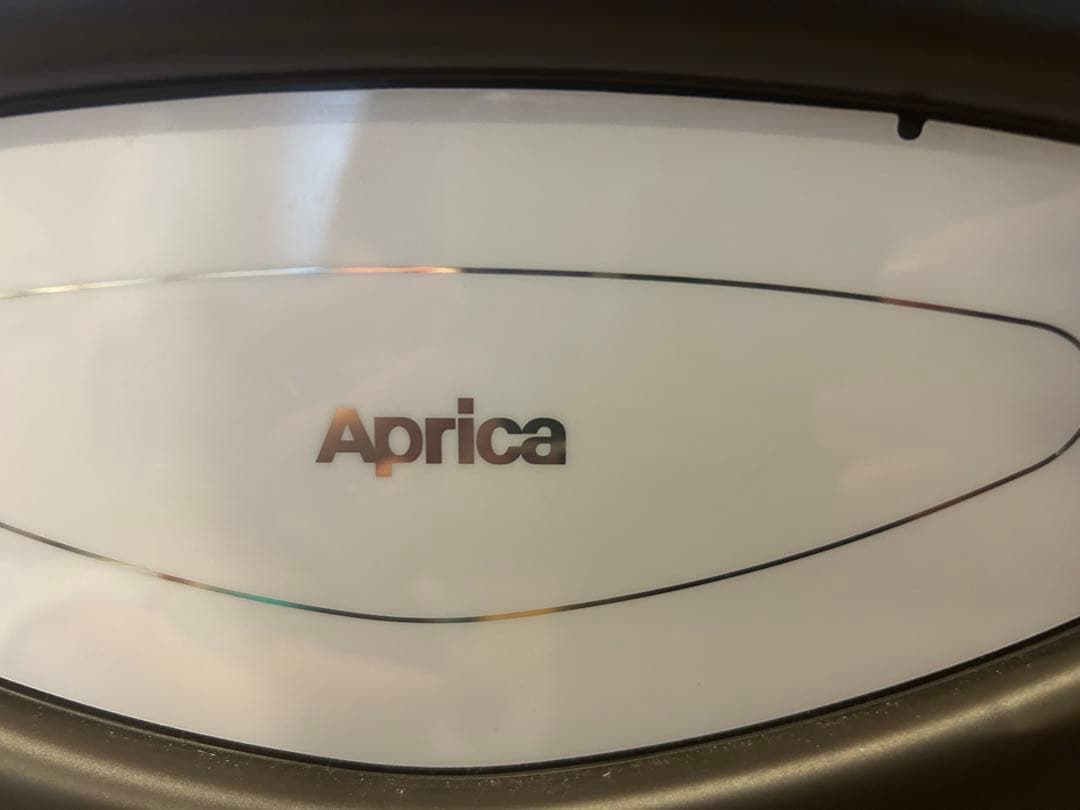 ユラリズム　オートプラスDX　ハイローチェア　アップリカ　電動