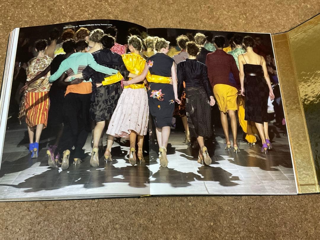 Dries Van Noten ドリス・ヴァン・ノッテン 作品集 アート