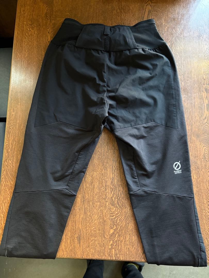 ノースフェイス　フライトエクスプロールタイツ パンツNB82171 美品冬に最適