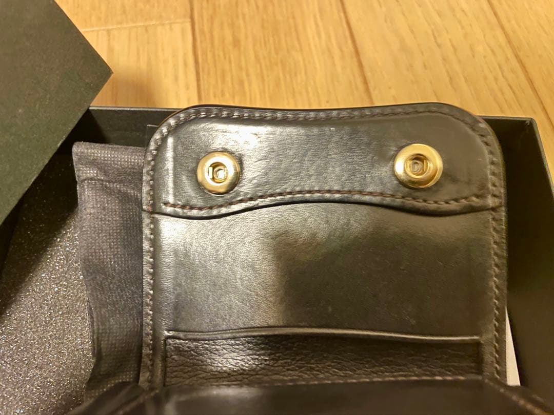 ワイルドスワンズ パーム PALM ブラック 王冠ロゴ ケース 二つ折財布