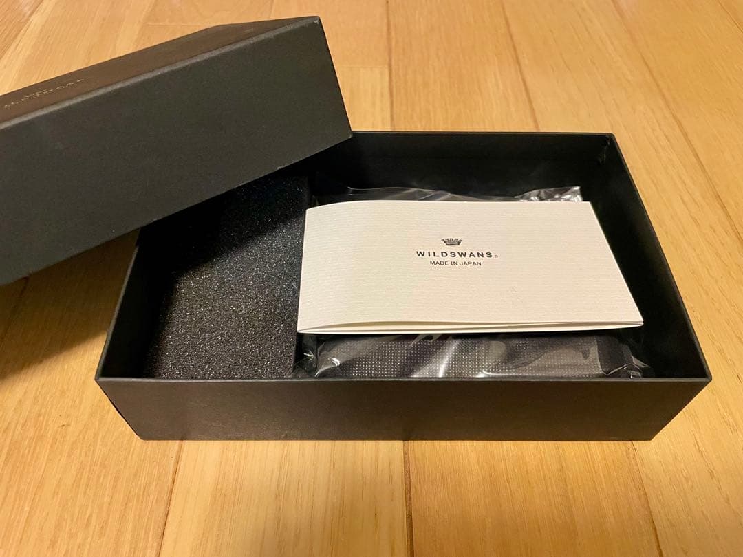 ワイルドスワンズ パーム PALM ブラック 王冠ロゴ ケース 二つ折財布