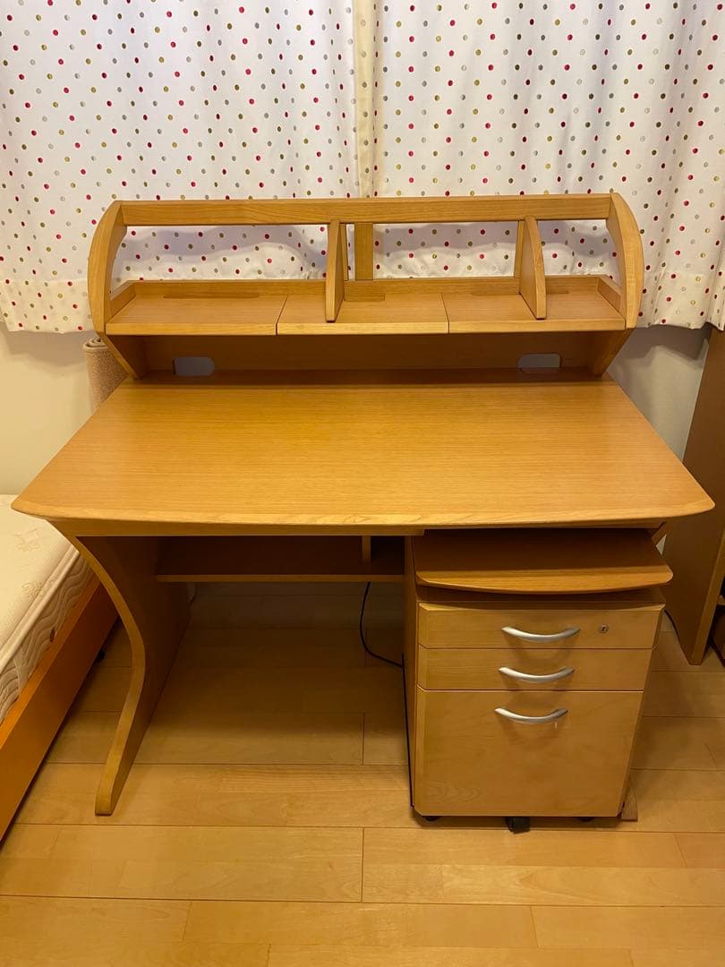 【値下げ！】カリモク　学習机　昇降式ワゴン③ 学習机3点セット→2点セット