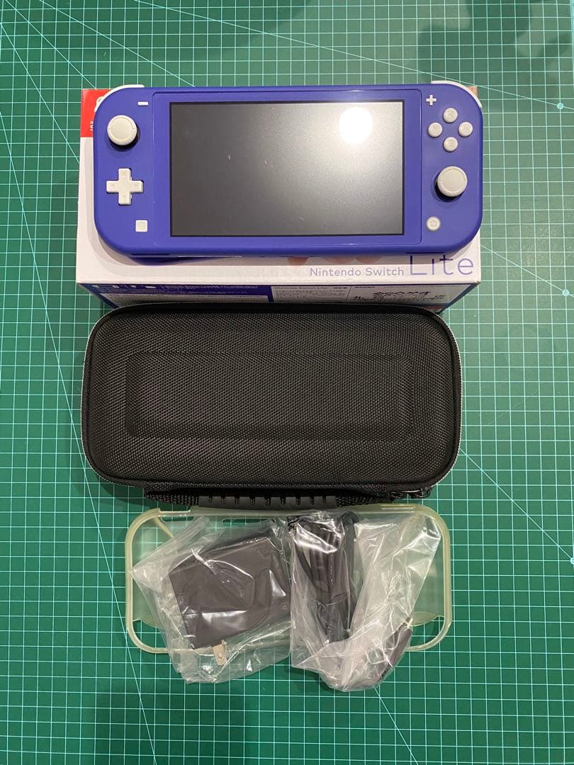 Nintendo Switch Lite パープル 本体　美品　ケース付き