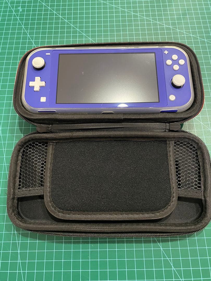 Nintendo Switch Lite パープル 本体　美品　ケース付き