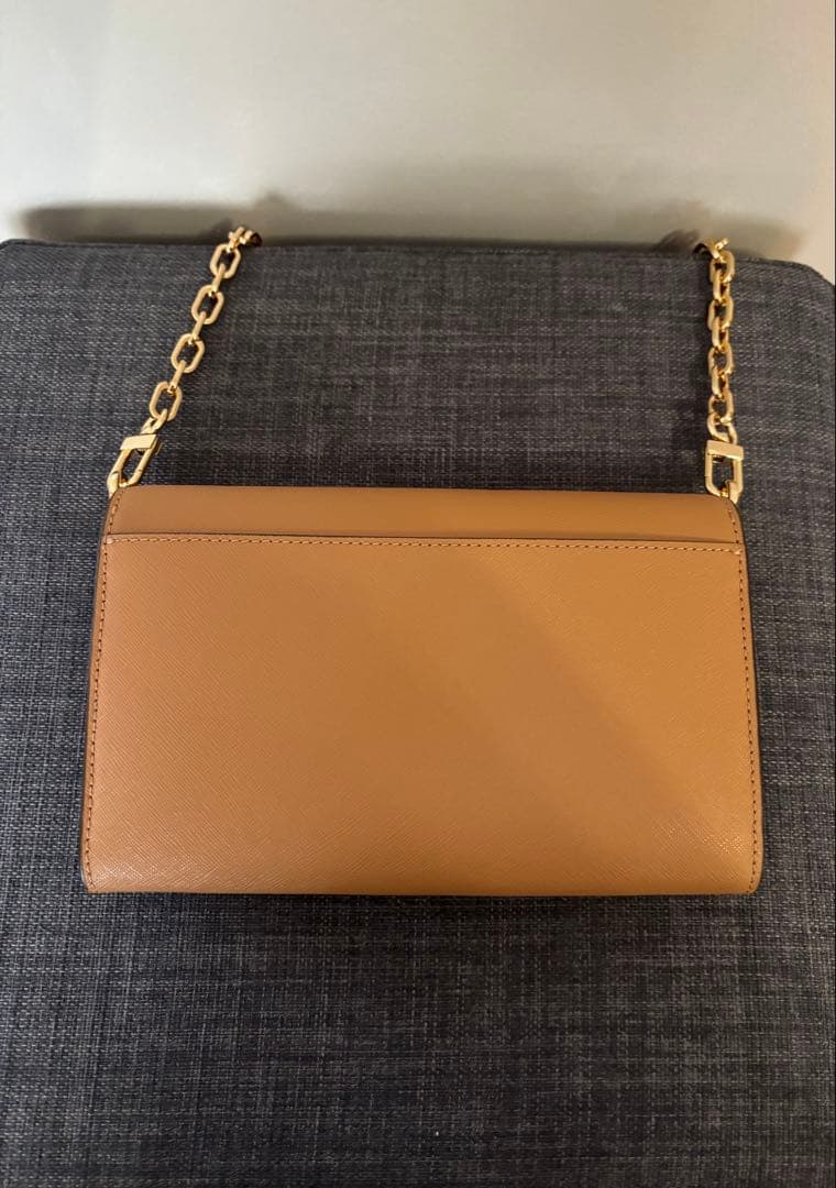 新品　トリーバーチ　ショルダーバッグ ゴールドチェーン