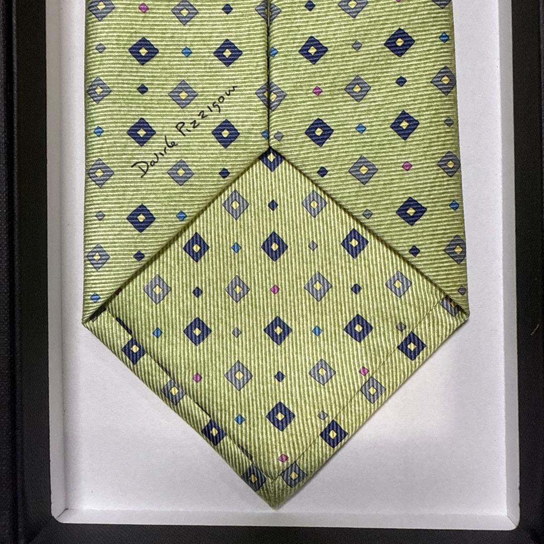 極美品　ブルガリ　ネクタイ　緑　ドット　セッテピエゲ