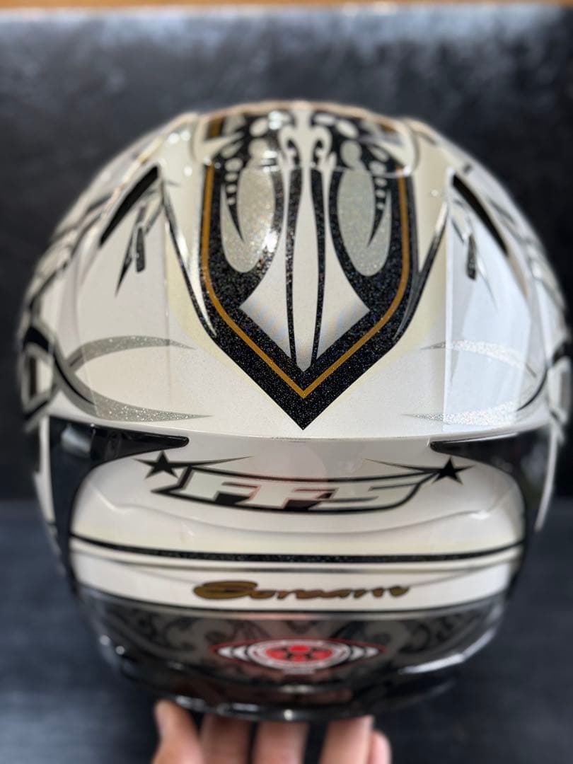 j*3様 OGK カブト FF5 Scream