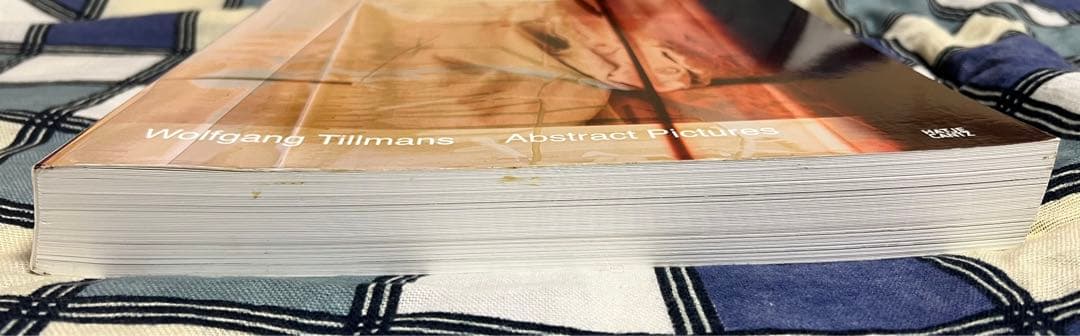 Wolfgang Tillmans: Abstract Pictures 抽象