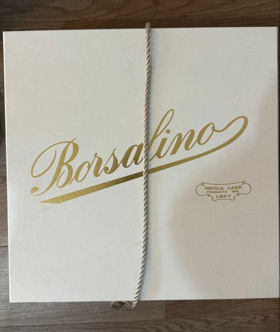 新品「Borsalino」のパナマハット　レディース箱付き