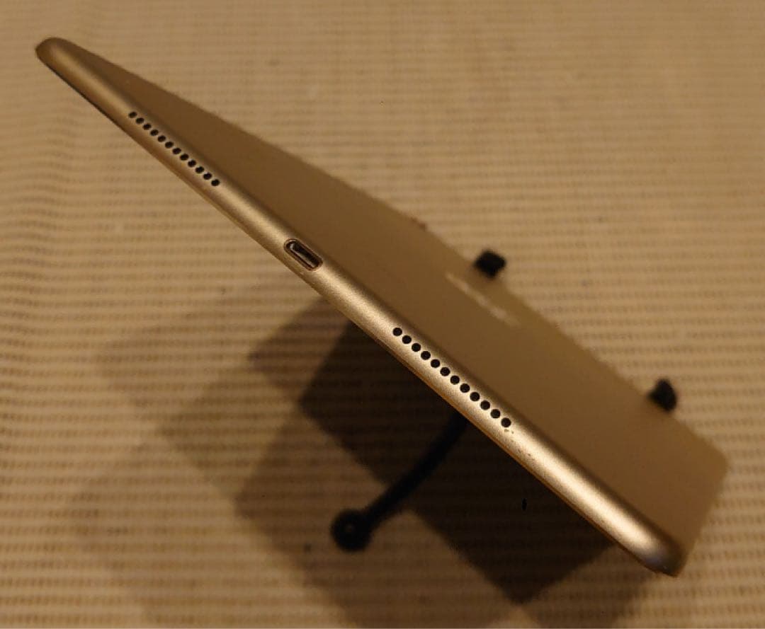 完動品iPad Pro9.7インチ(A1673)本体128GB送料込KH1ML