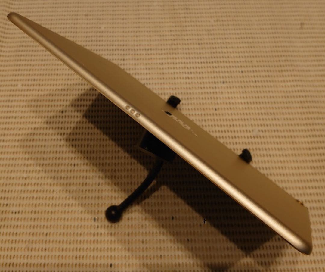 完動品iPad Pro9.7インチ(A1673)本体128GB送料込KH1ML