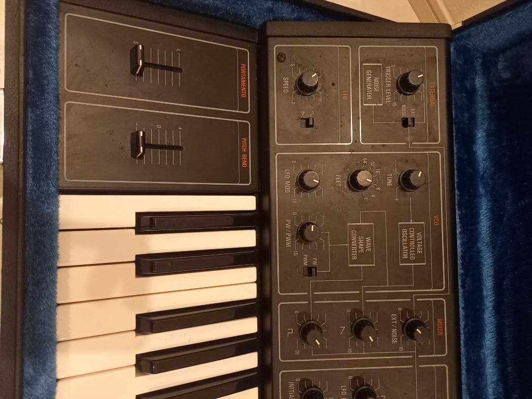 YAMAHA ヤマハ CS-10 アナログシンセサイザー ハードケース付