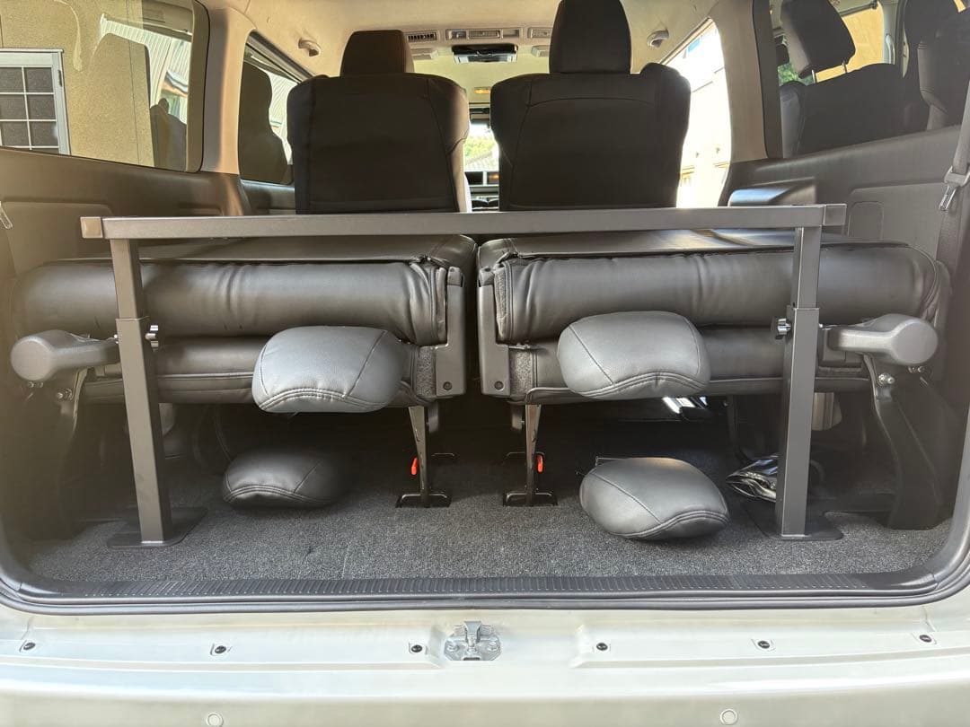 ハイエースワゴン ファインテックツアラーベッドキット