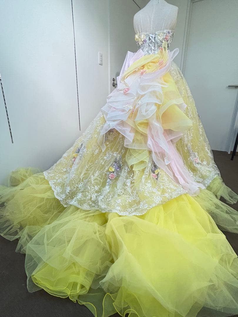 シュガーケイイエローフラワー刺繍7〜11T