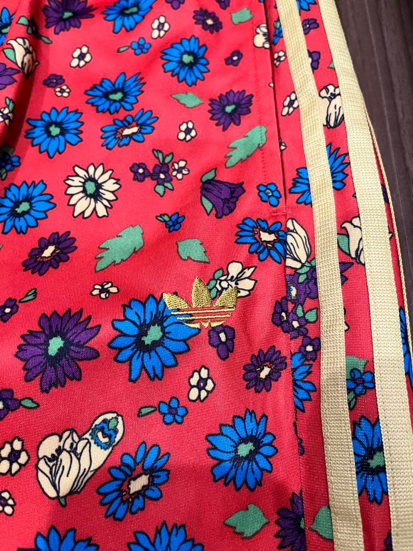 adidas ロデオクラウンズ かくかくしかじか ジャージ 花柄 M 上下セット