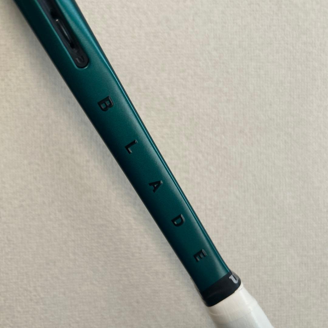 美品 Wilson Blade v9 100L グリップ2