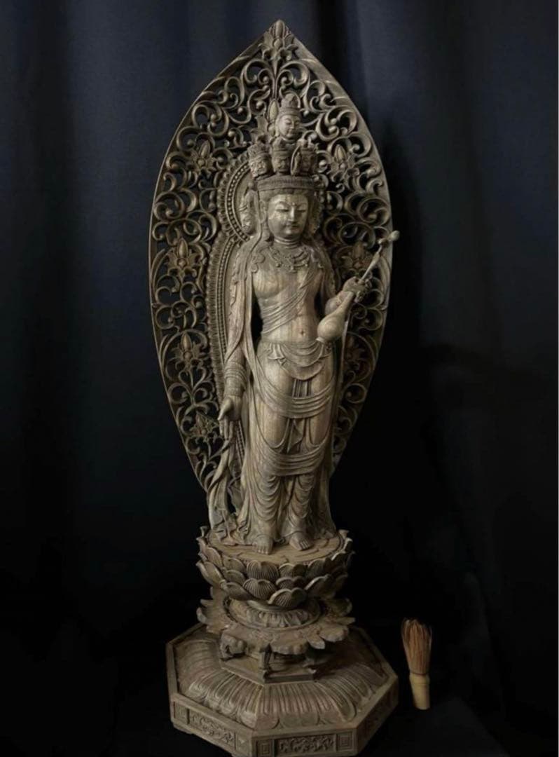 や*ん様 井波彫刻　特大型高91cm 　香樟材　時代彫刻　木彫仏教　十一面観音菩