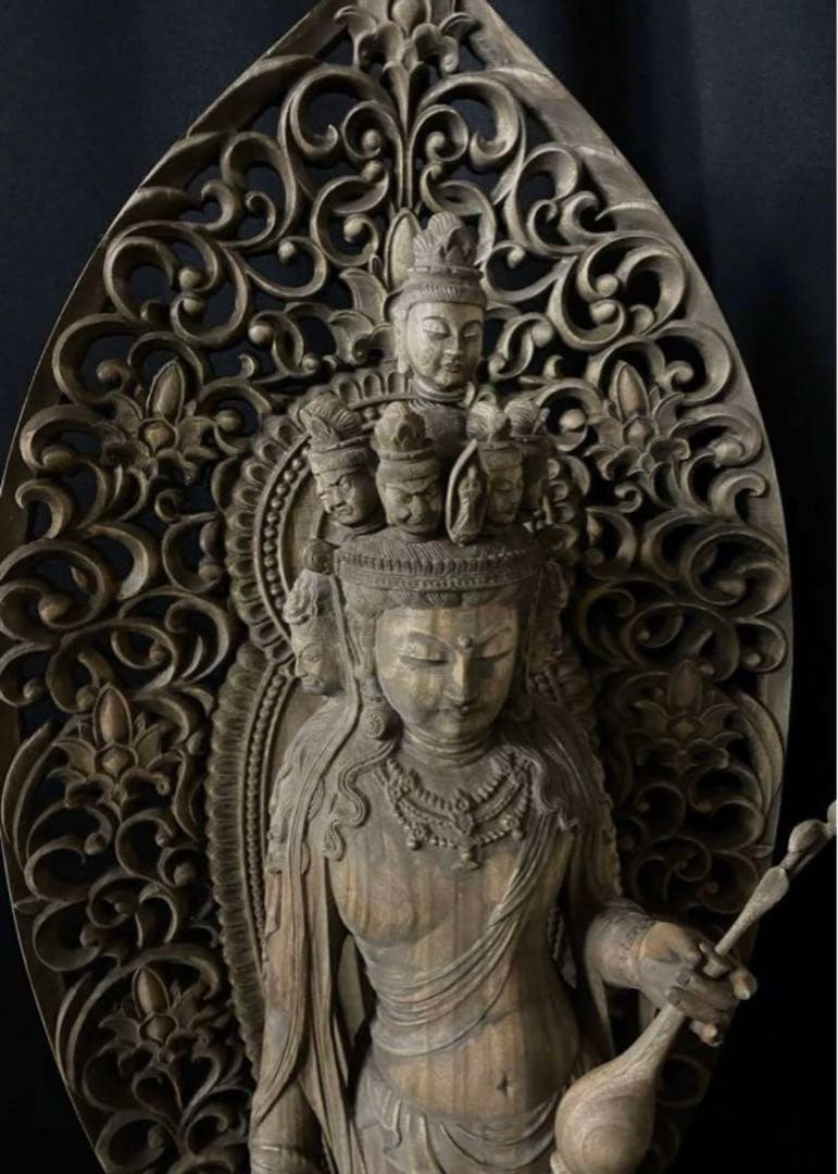 や*ん様 井波彫刻　特大型高91cm 　香樟材　時代彫刻　木彫仏教　十一面観音菩