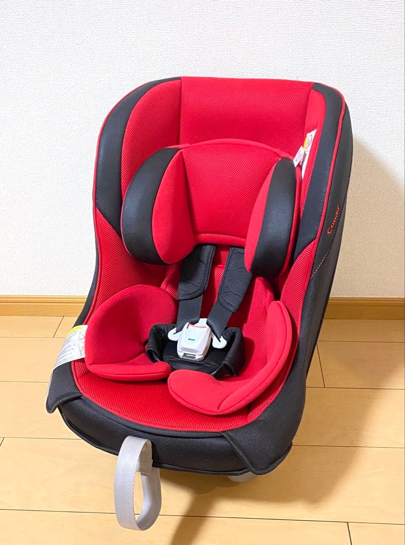 美品 コンビ 新生児対応チャイルドシート ミニマグランデEG UB