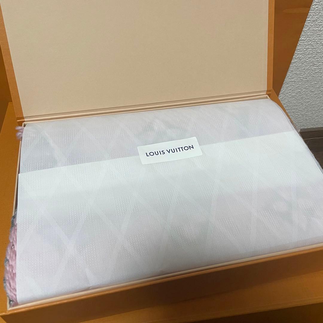 ☆新品未使用☆LOUIS VUITTON マフラーエシャルプ　ロゴマニアシャイン