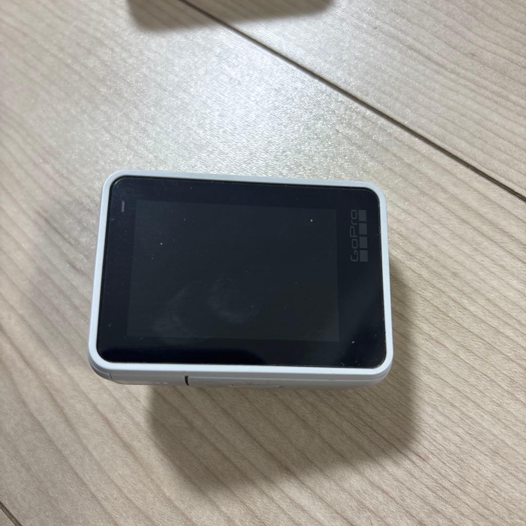 GoPro 7 カメラ 本体+ハンドグリップ+スリーブ+ランヤード