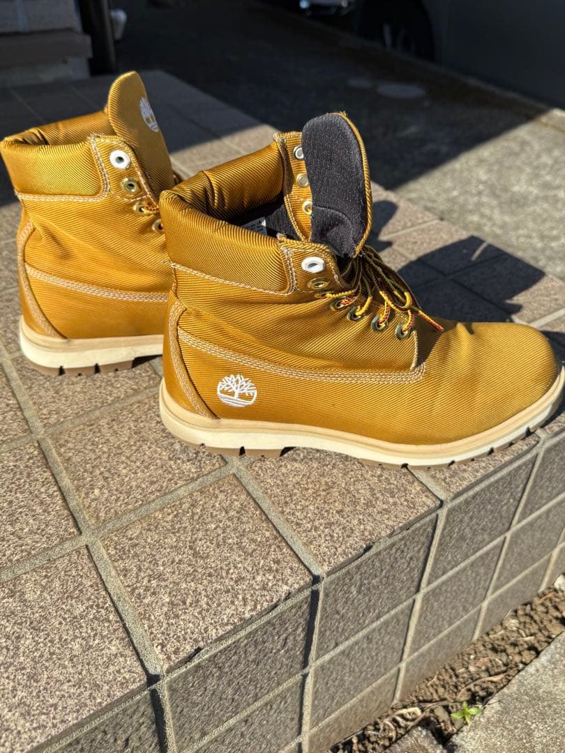 ティンバーランド イエローハイカットブーツ