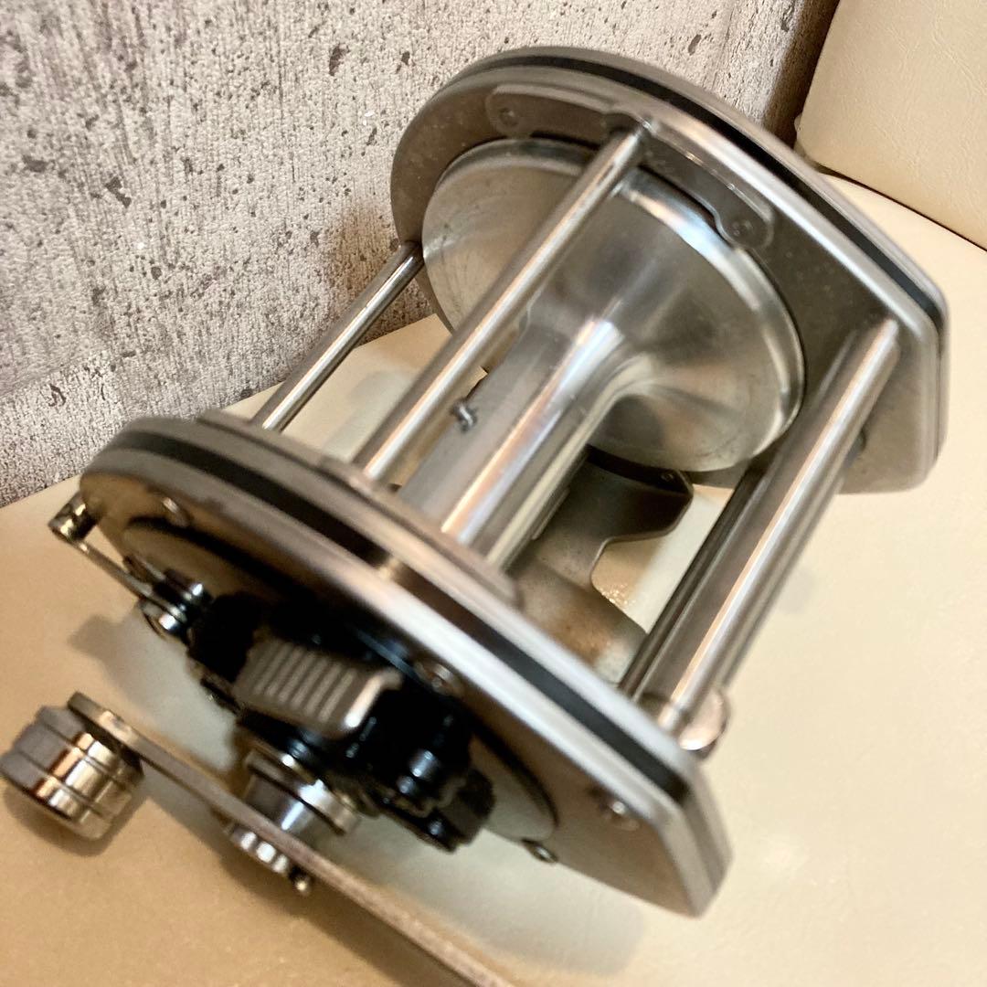 ☆名機☆ DAIWA Dynamic 3000S 両軸リール 船用リール